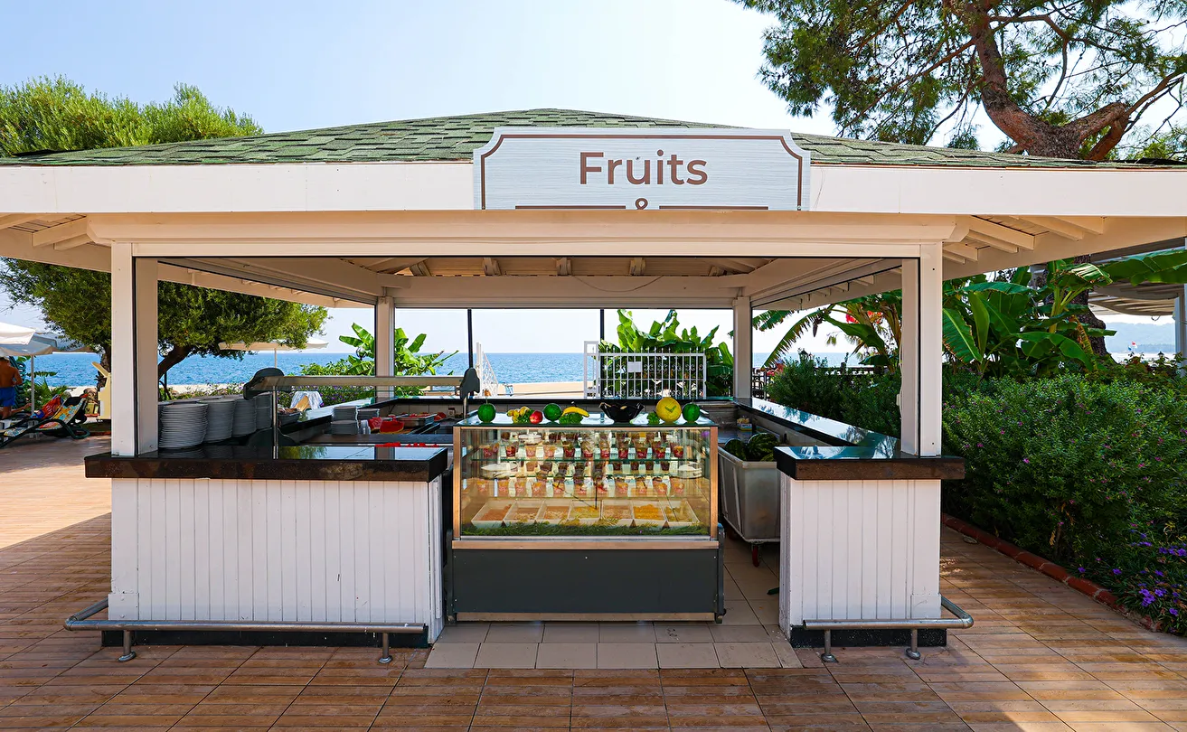 Crystal Aura Beach Resort & SPA