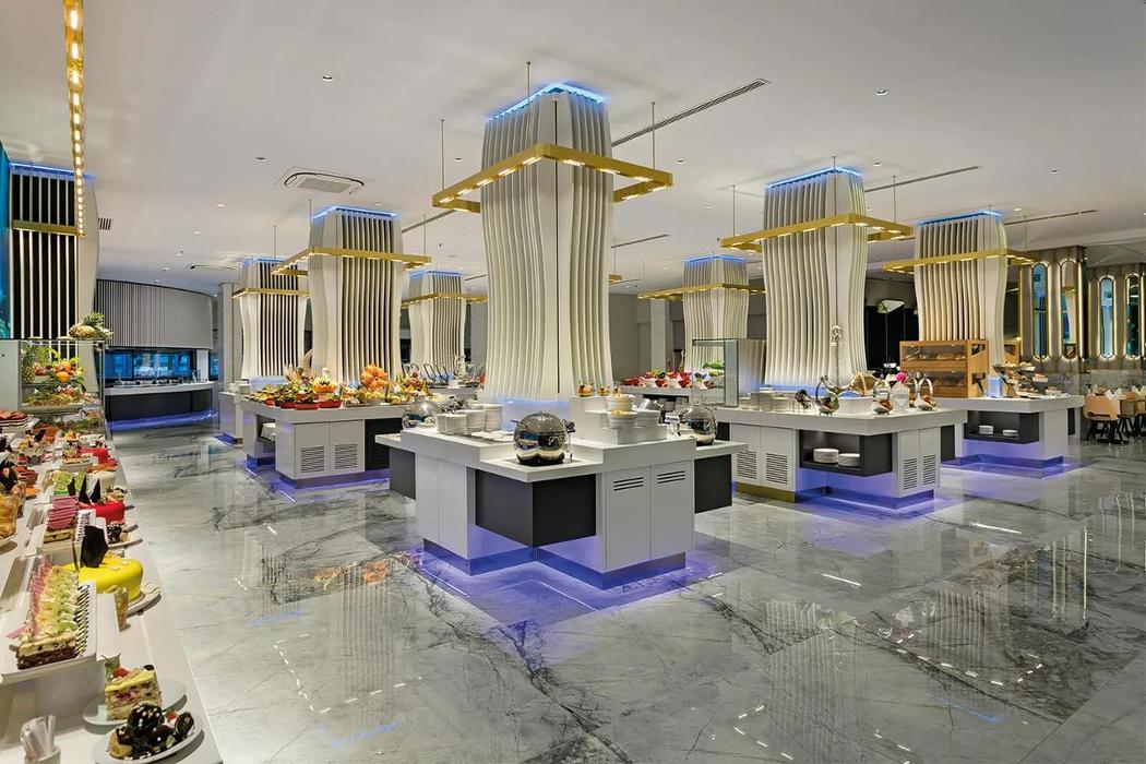 Limak Atlantis Deluxe Hotel Resort