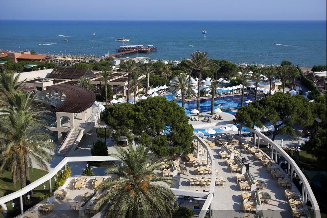 Limak Atlantis Deluxe Hotel Resort