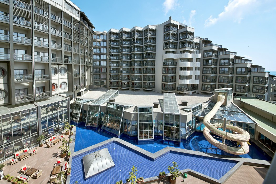 Limak Lara Deluxe Hotel & Resort